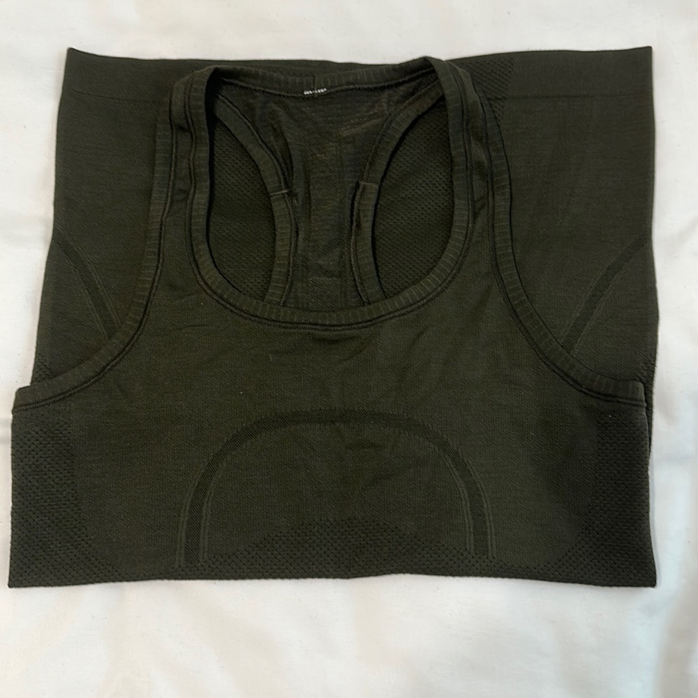 Lululemon Tech Racerback Tank Top 2.0 - Size 4
